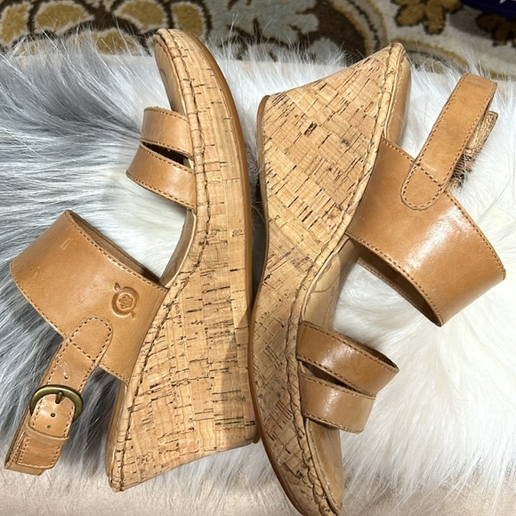 Born wedge leather shoes size 8 - Picture 5 of 6